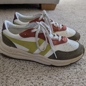 Gola Sneaker Size 8.5